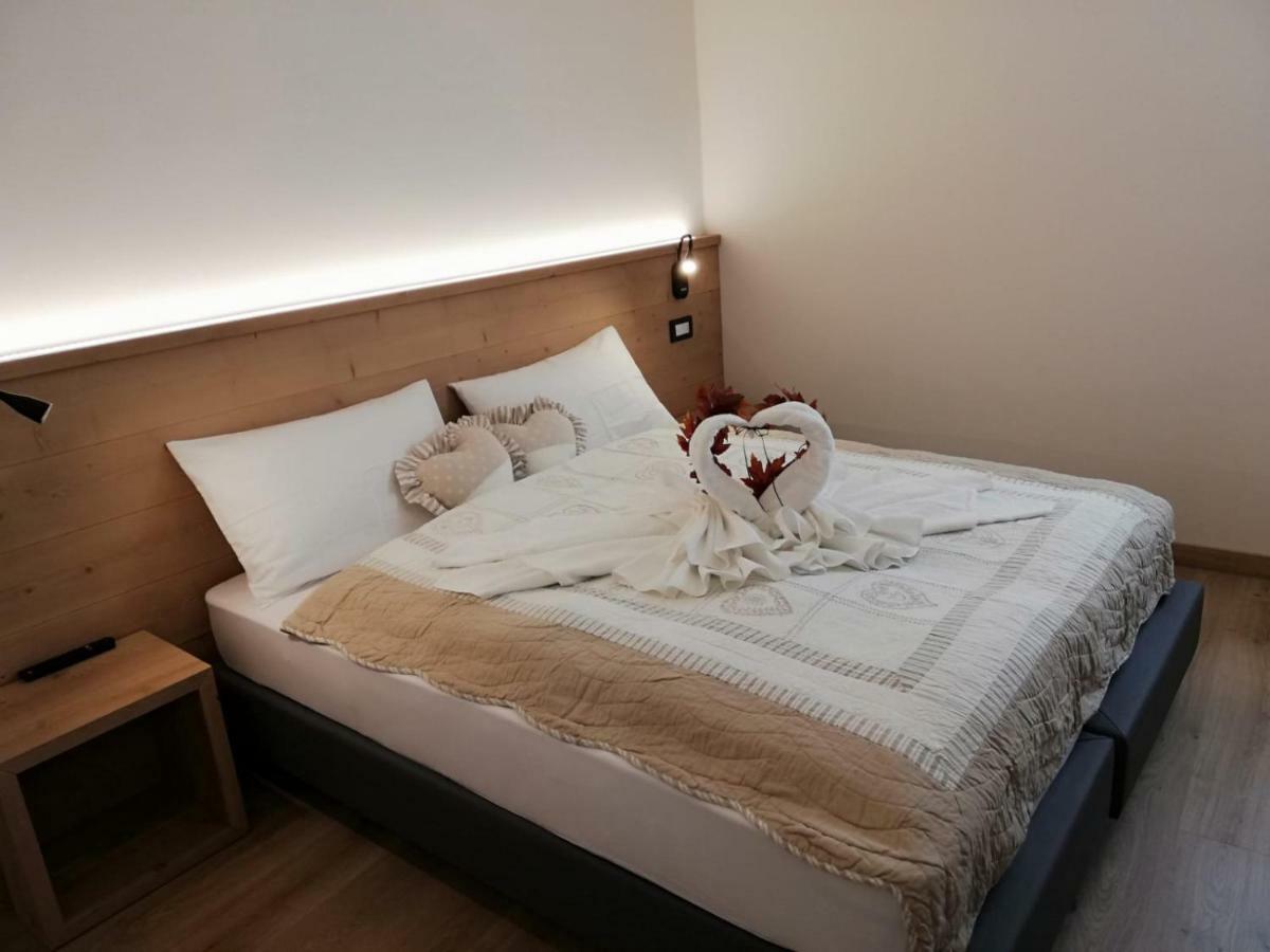 Le 4 Stagioni Hotel Cavedago Ngoại thất bức ảnh